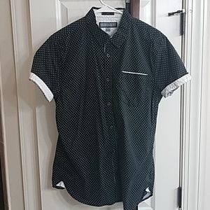 Lot of 4 men's Paper, Denim, amd Cloth shirts